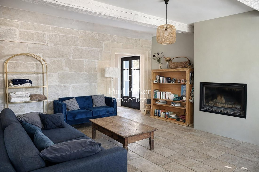 Villa in Saint-Rémy-de-Provence, Provence-Alpes-Côte d'Azur, France 4 - 17902360