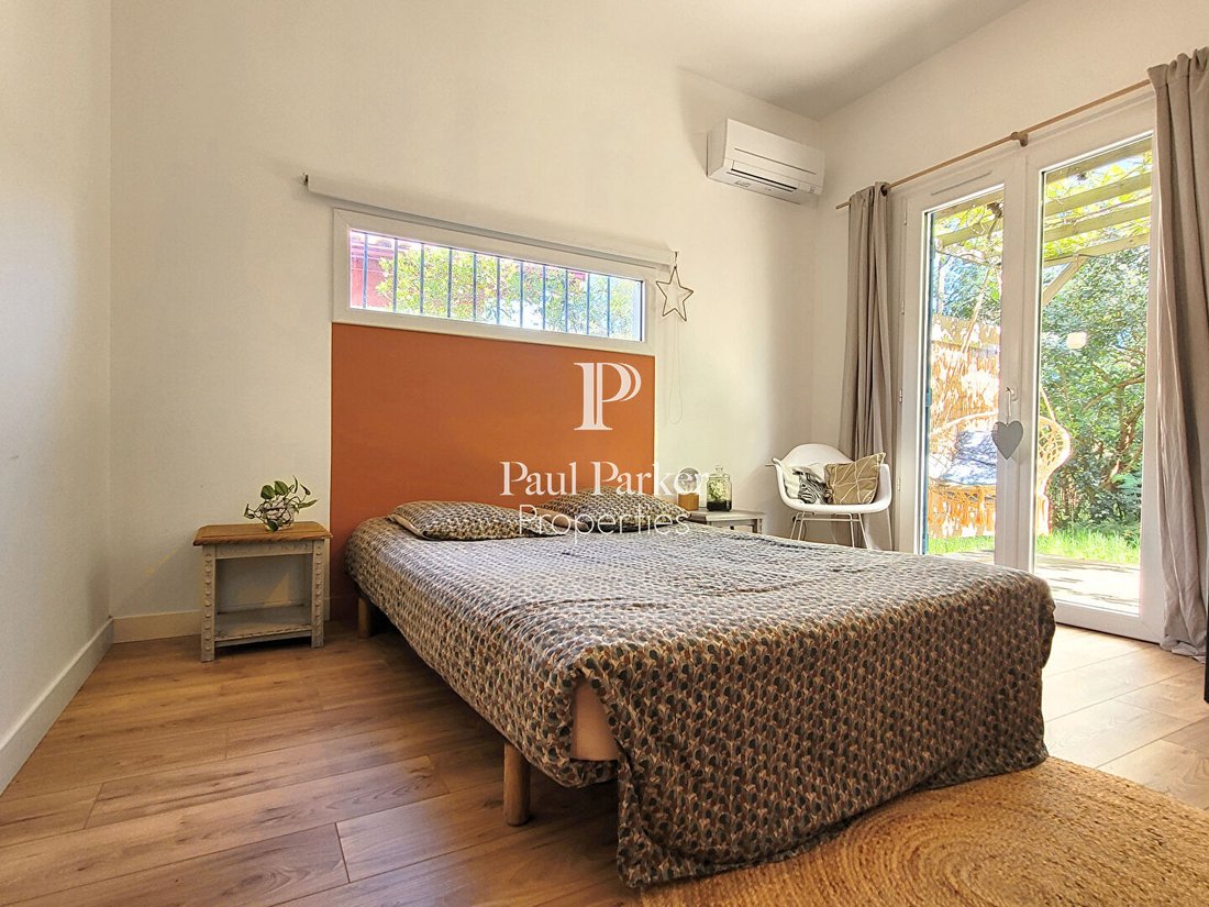 Villa in France 4 - 17902391