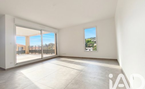 Apartment in Est-Repentance-Les Trois Bons Dieux, Aix-en-Provence, France 1