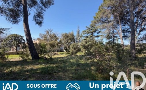 Land in Lambesc, Provence-Alpes-Côte d'Azur, France 1