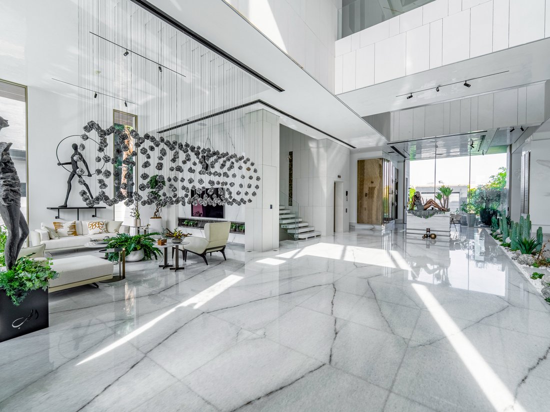 Villa in Hadaeq Sheikh Mohammed Bin Rashid, Dubai, United Arab Emirates 2 - 17903071