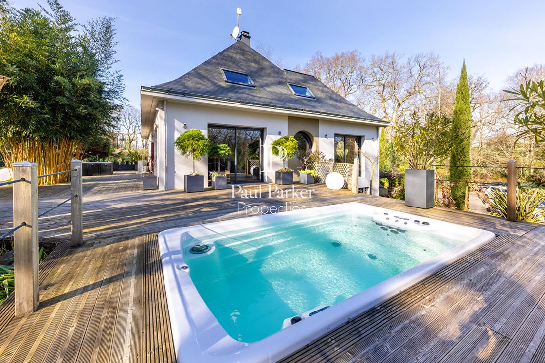 Villa in Nord Ouest, Sautron, France 2 - 17902422