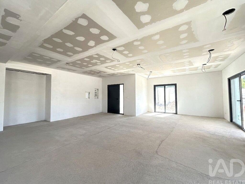 Townhouse in Loule (Sao Clemente), Algarve, Portugal 2 - 17902747