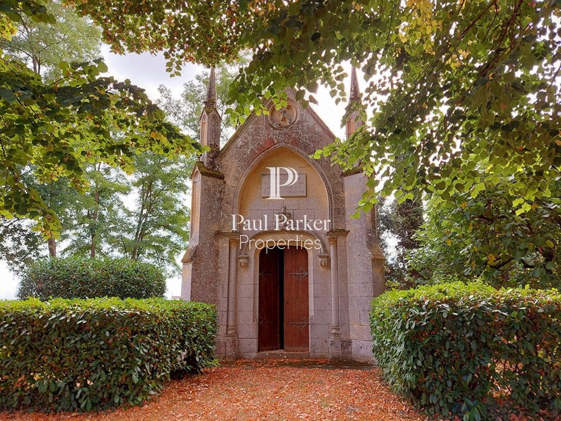 Chateau in École Paul Bert-Lycée Bernard Palissy, Agen, France 4 - 17902420
