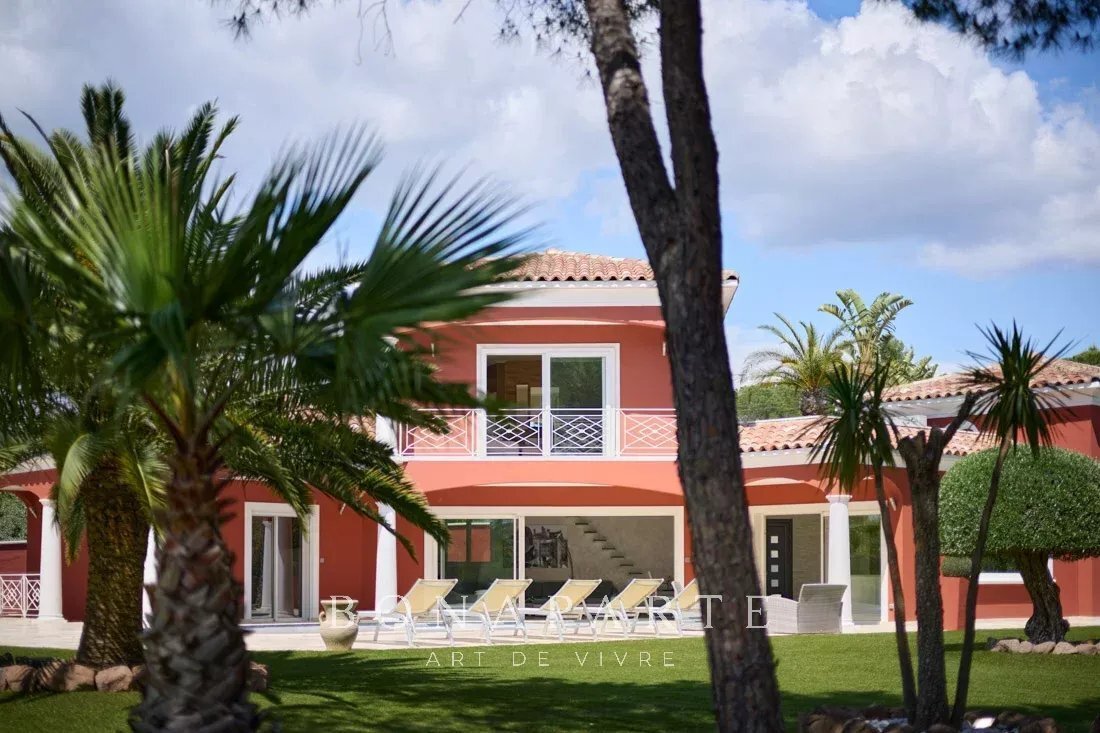 Villa in Exterieurs, Frejus, France 4 - 17357998