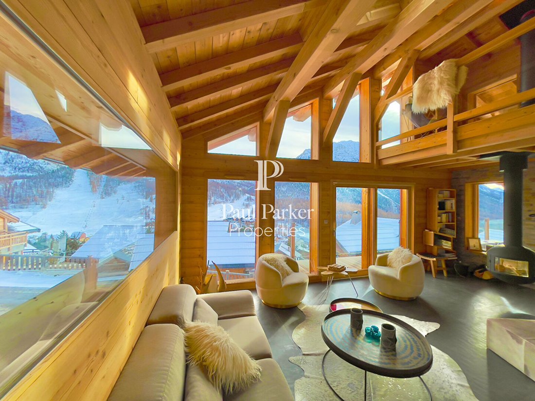 Villa in Montgenèvre, Provence-Alpes-Côte d'Azur, France 1 - 17902484