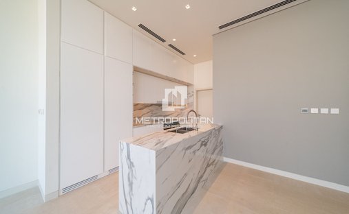 Townhouse in Al Barari, Dubai, United Arab Emirates 1