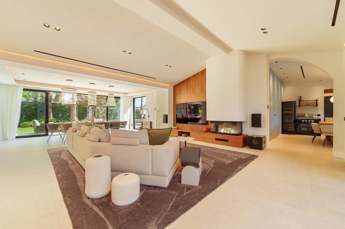 Villa in Puerto Banus, Marbella, Spain 5 - 17903049