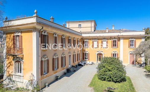 Villa a Albavilla, Lombardia, Italia 1