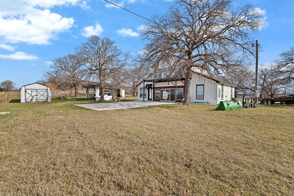House in Forestburg, Texas, United States 2 - 17903102