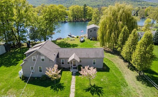 House in Ticonderoga, New York, United States 1