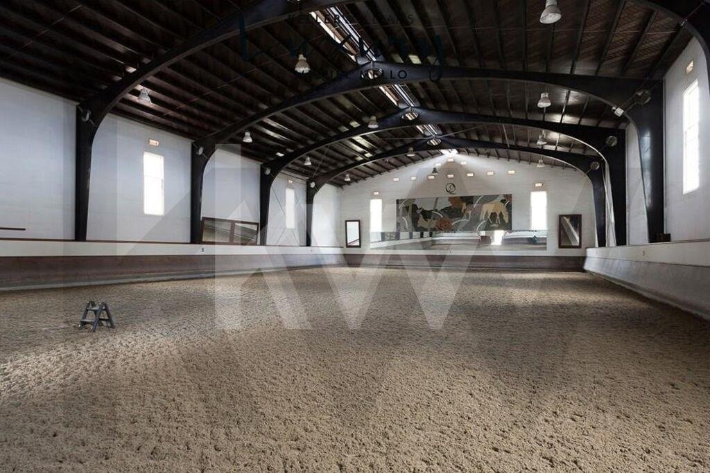 Farm Ranch in Rio de Mouro, Lisbon, Portugal 1 - 17903178