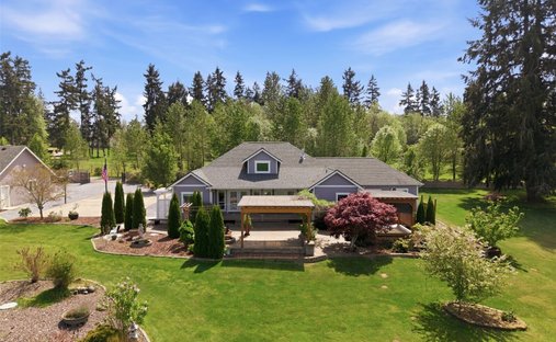 House in Yelm, Washington, United States 1