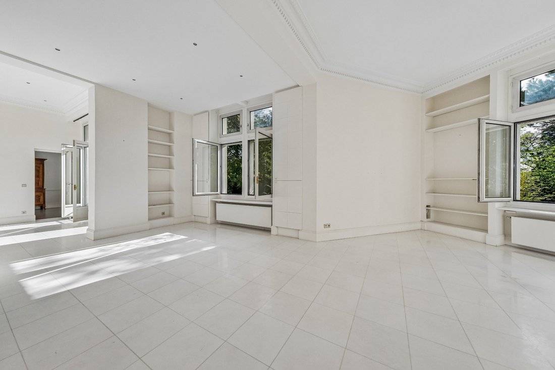Apartment in La Plaine des Sablons, Neuilly-sur-Seine, France 3 - 17903452