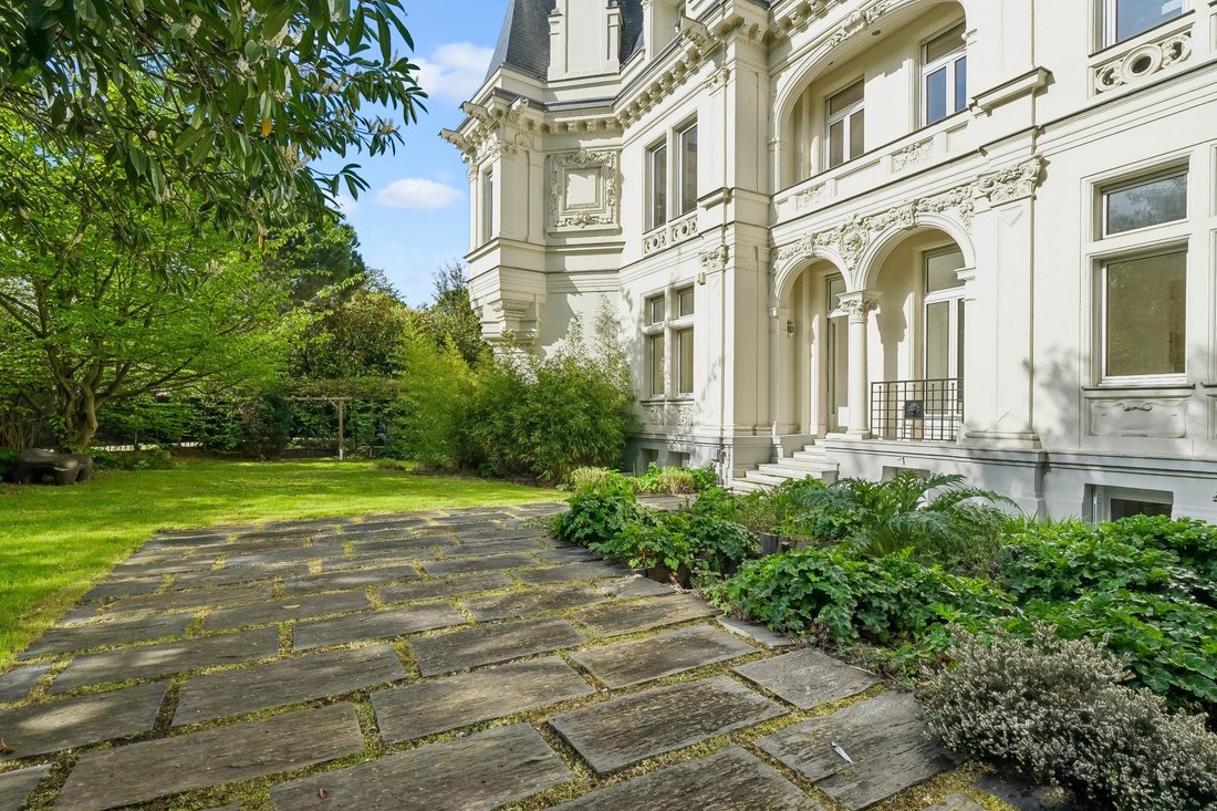 Apartment in La Plaine des Sablons, Neuilly-sur-Seine, France 2 - 17903452
