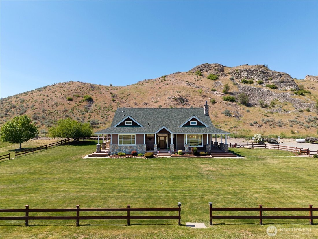 House in Omak, Washington, United States 2 - 17903086