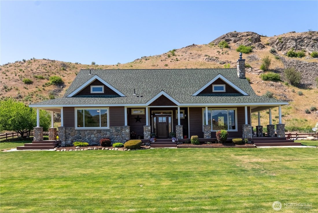House in Omak, Washington, United States 1 - 17903086