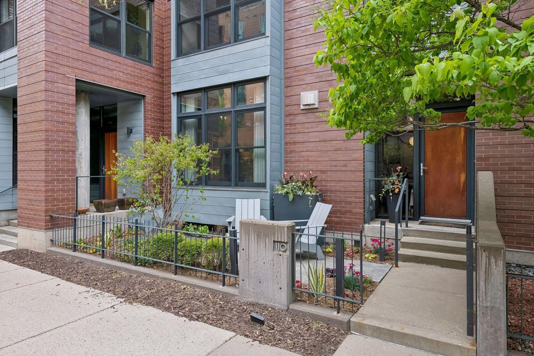 House in Minneapolis, Minnesota, United States 2 - 17902973