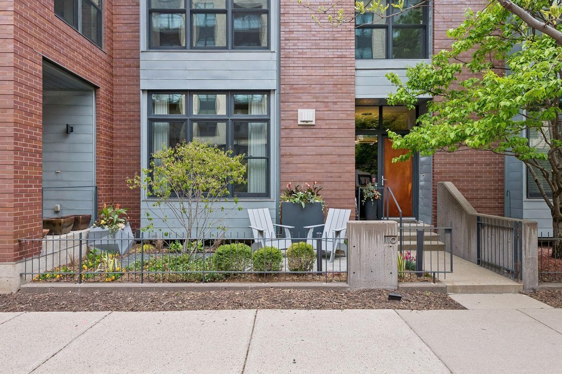House in Minneapolis, Minnesota, United States 1 - 17902973