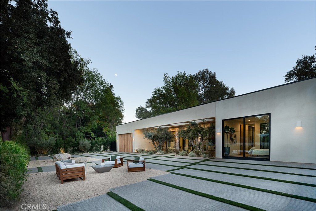 House in Los Angeles, California, United States 3 - 17903194
