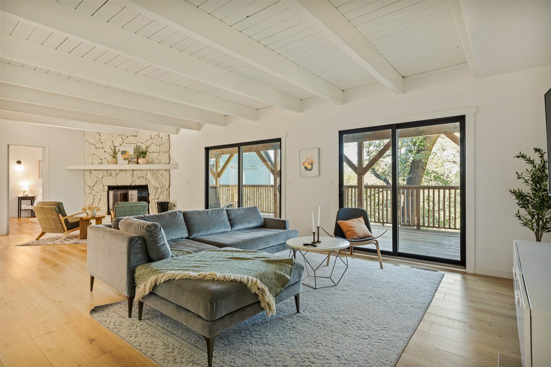 Lake Arrowhead, California, United States 4 - 17903527