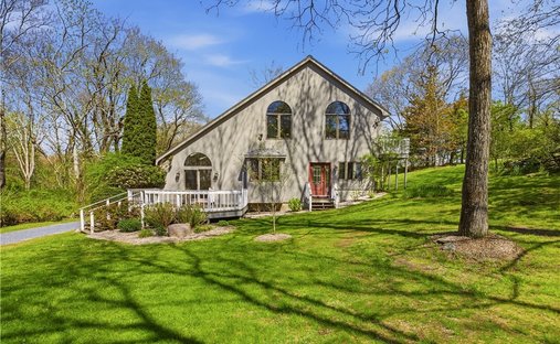 House in Tiverton, Rhode Island, United States 1