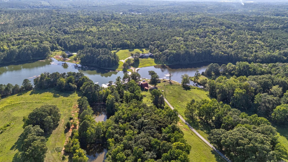 House in Elberton, Georgia, United States 5 - 17903648
