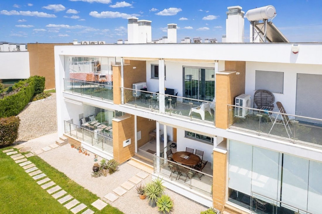 Villa in Olhos de Agua, Algarve, Portugal 4 - 17903388