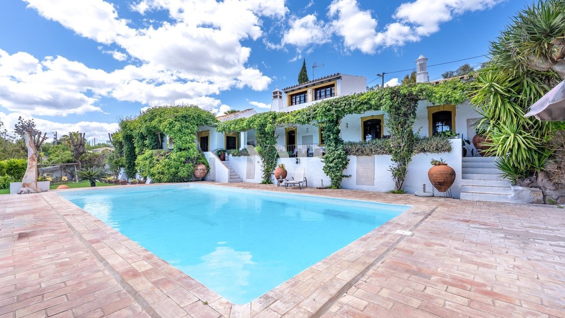 Villa in Boliqueime, Algarve, Portugal 1 - 17903408