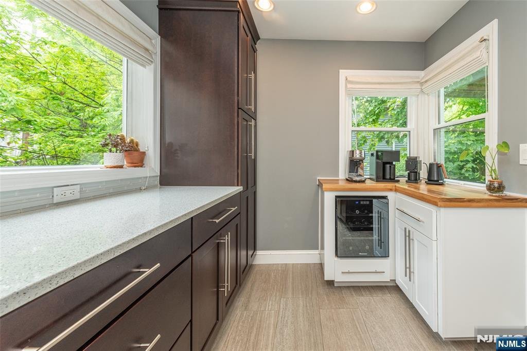 House in Wayne, New Jersey, United States 4 - 17903020