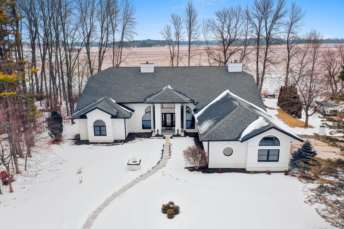 House in Manitowoc, Wisconsin, United States 4 - 17903087