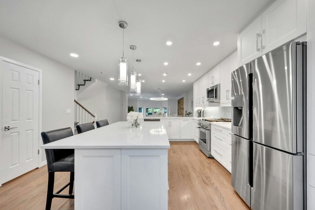 Scarsdale, New York, United States 5 - 17903528