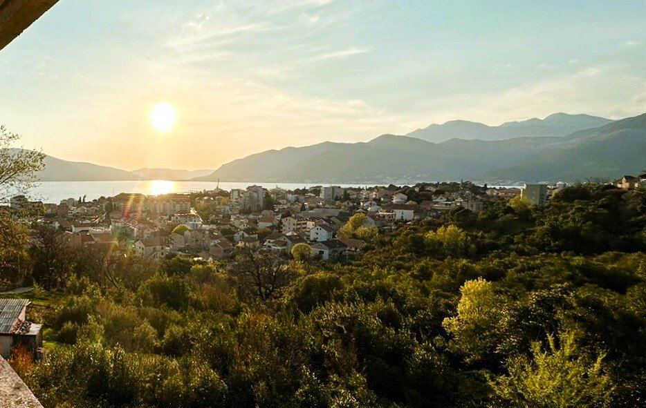 Villa in Tivat, Tivat Municipality, Montenegro 2 - 17903443