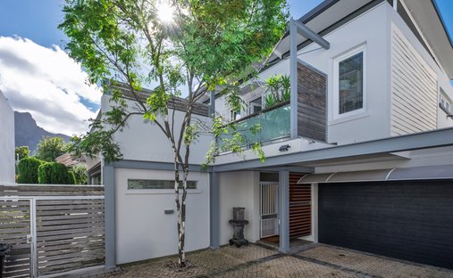 Townhouse in Cape Town, Western Cape, South Africa 1