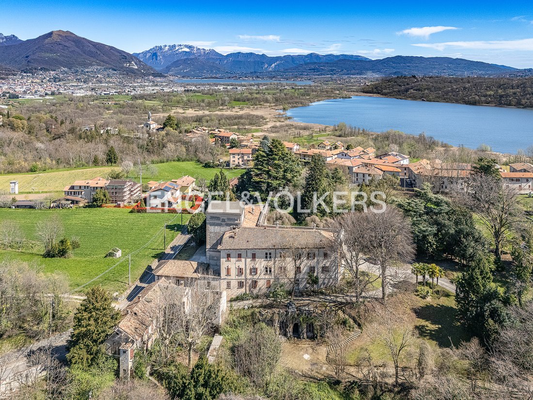 Villa in Albavilla, Lombardy, Italy 3 - 17903355