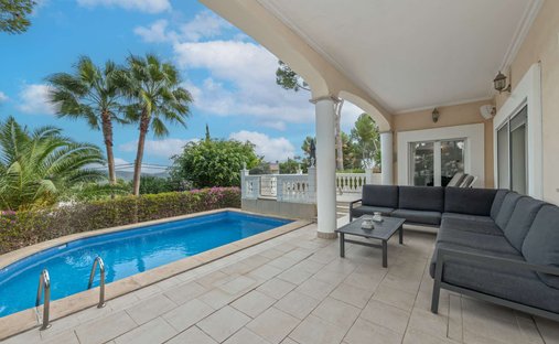 Villa in Cala Fornells, Calvia, Balearic Islands 1