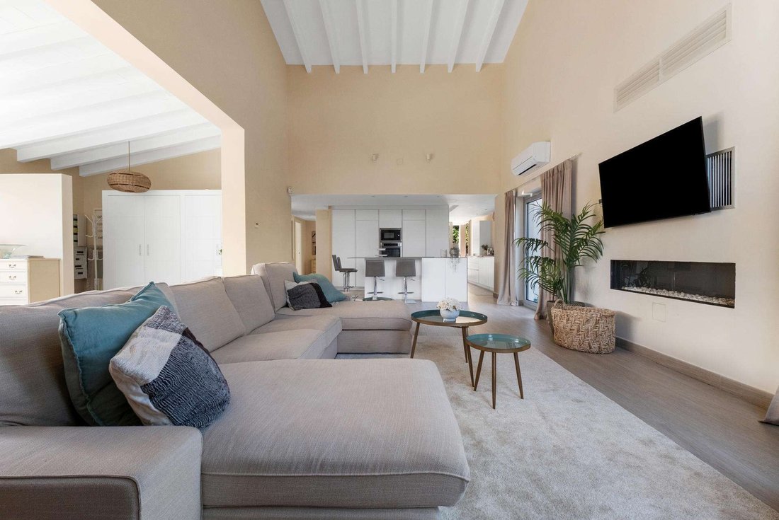 Villa in Rotes Velles, Calvia, Balearic Islands 2 - 17904468