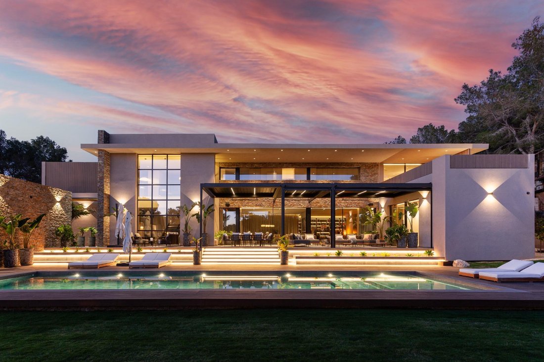 Villa in Calvia, Balearic Islands, Spain 2 - 17905101