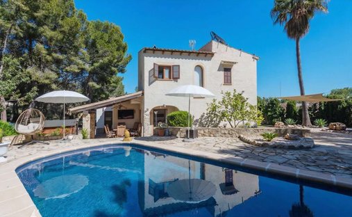 Villa in Costa de la Calma, Calvia, Balearic Islands 1