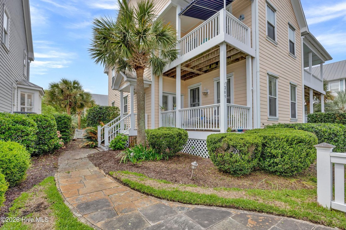 Townhouse in Carolina Beach, North Carolina, United States 2 - 17904895