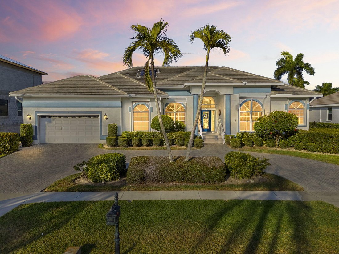 House in Marco Island, Florida, United States 1 - 17282219