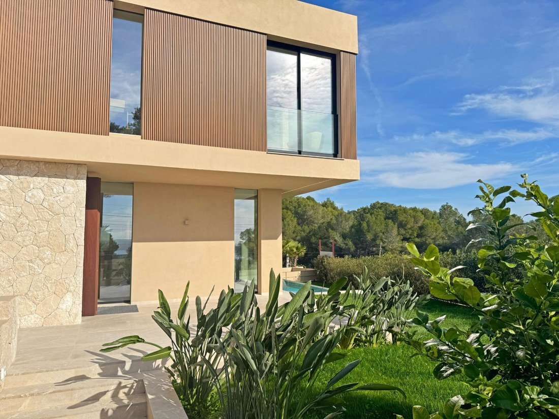 Villa in Costa d'en Blanes, Calvia, Balearic Islands 2 - 17905648