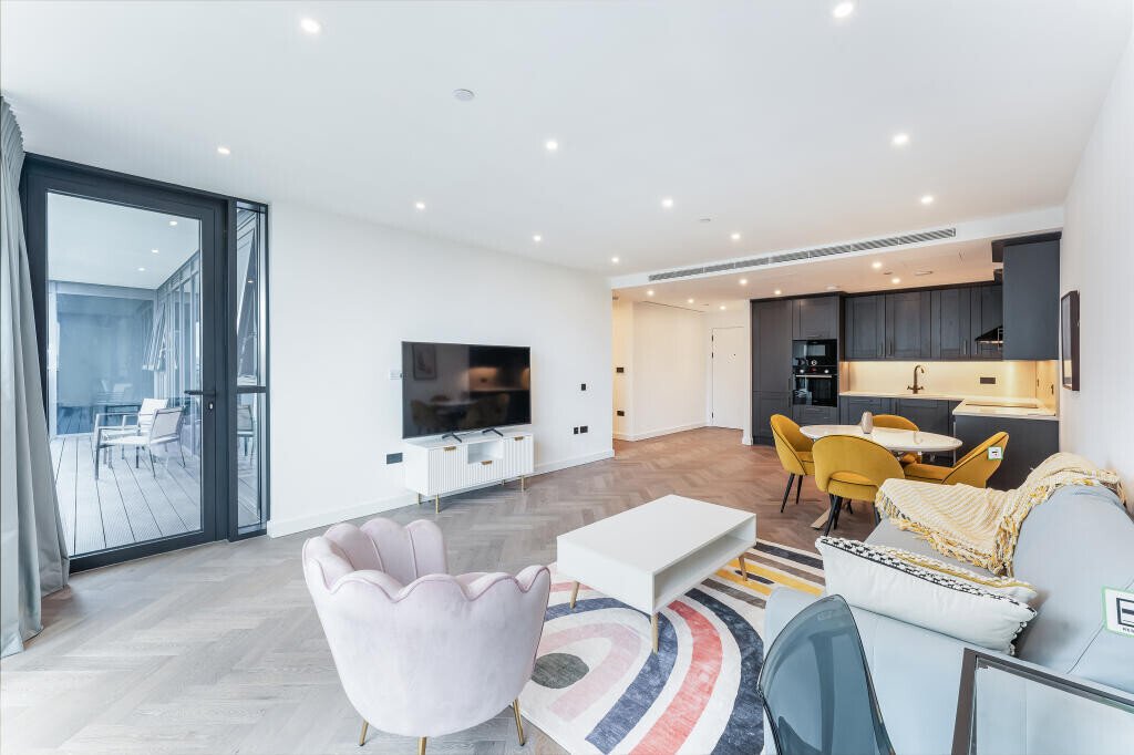 Apartment in Tower Hamlets, England 1 - 17904673