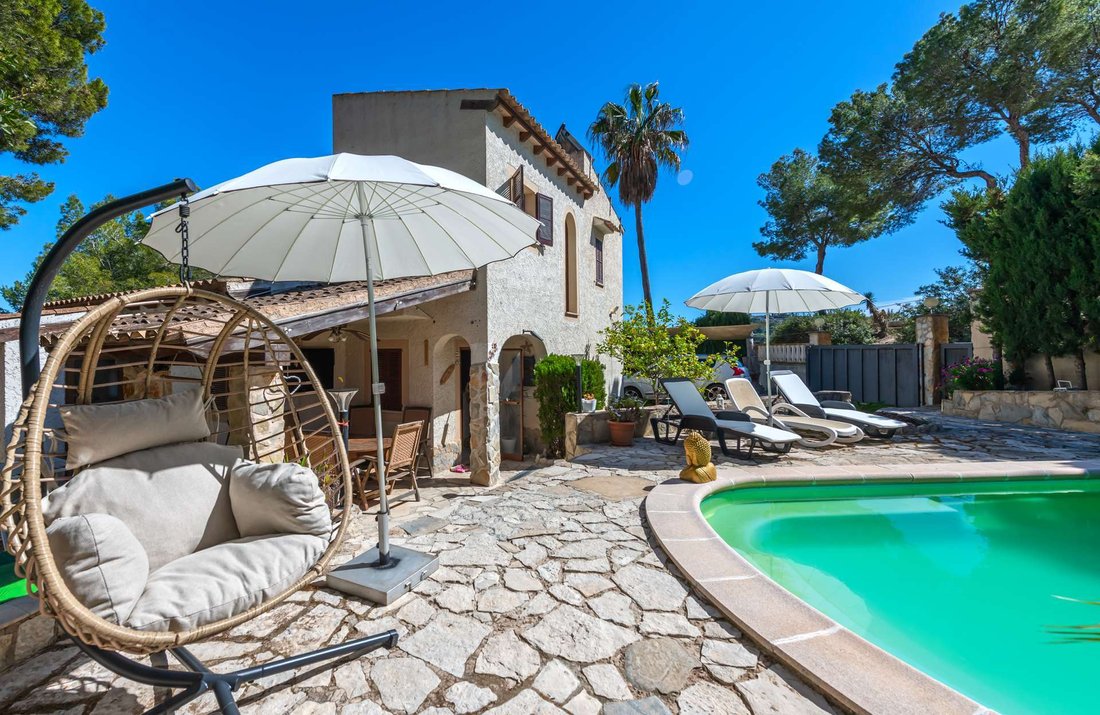 Villa in Costa de la Calma, Calvia, Balearic Islands 2 - 17904778