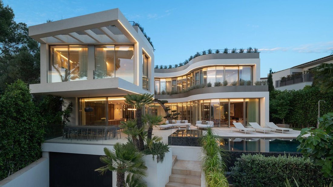 Villa in Portals Nous, Calvia, Balearic Islands 1 - 17904978