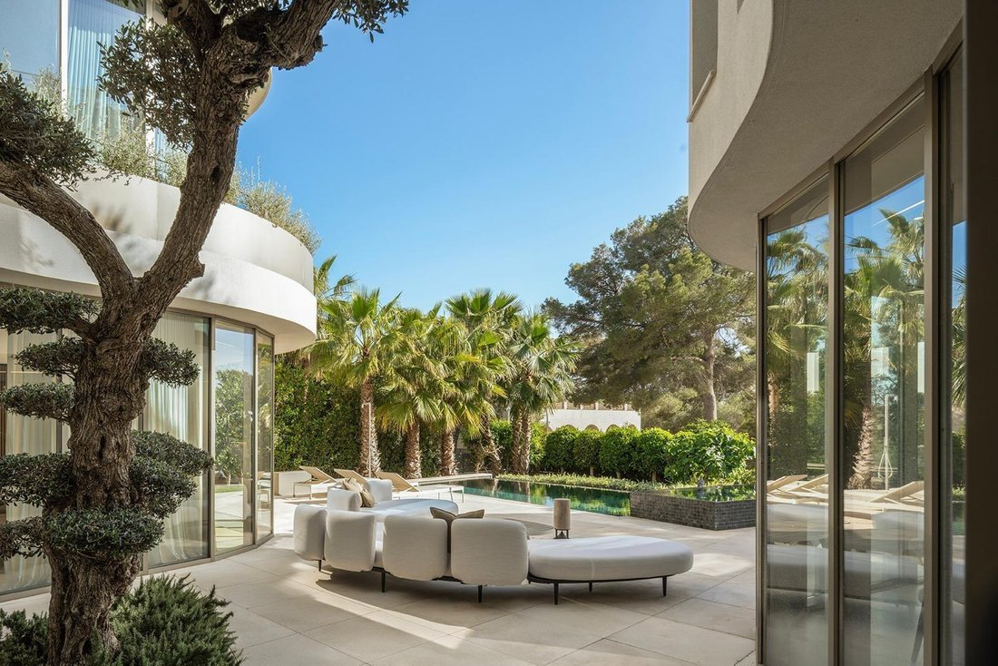 Villa in Portals Nous, Calvia, Balearic Islands 3 - 17904978