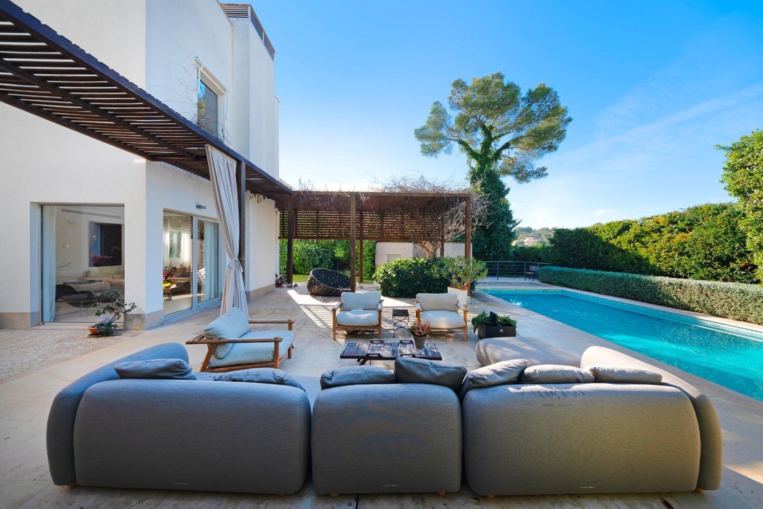 Chalet in Portals Nous, Calvia, Balearic Islands 2 - 17904495