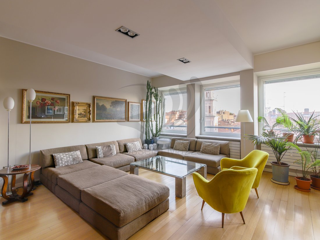 Apartment in Historic Center, Milan, Lombardy 2 - 17905360