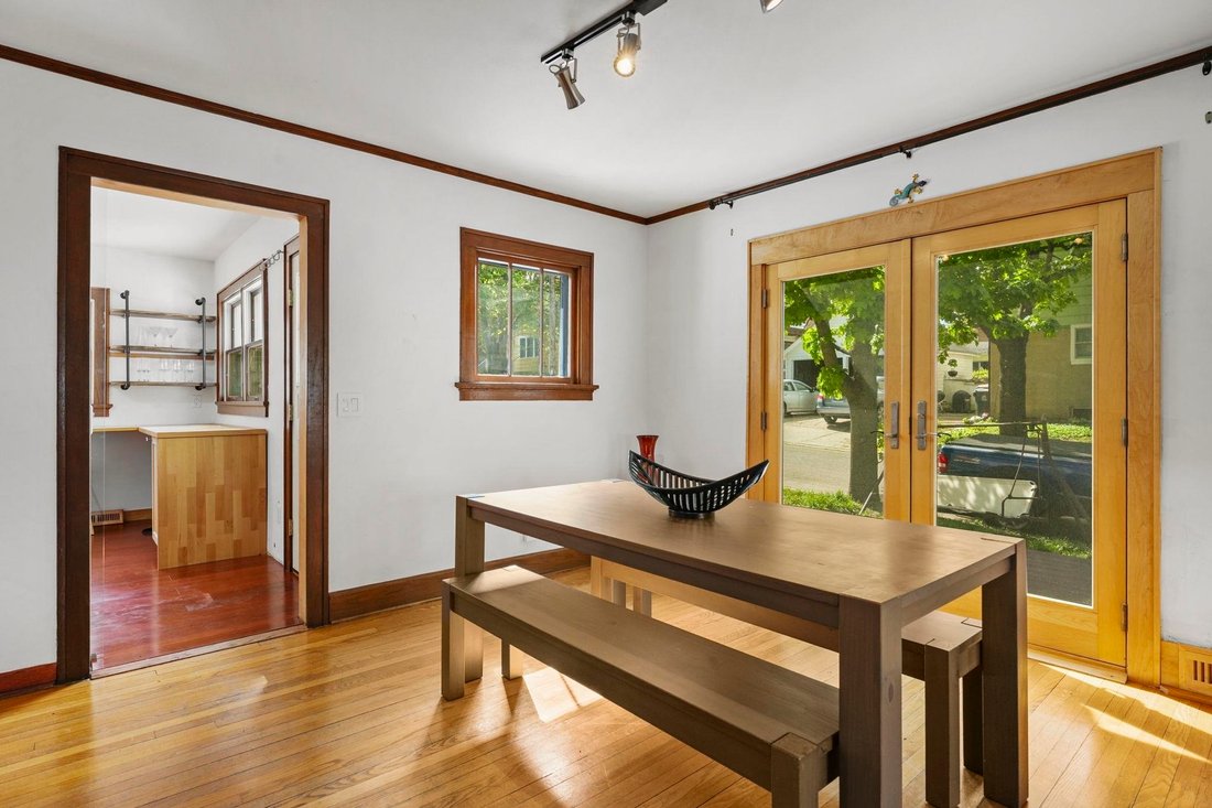 House in Madison, Wisconsin, United States 4 - 17904044