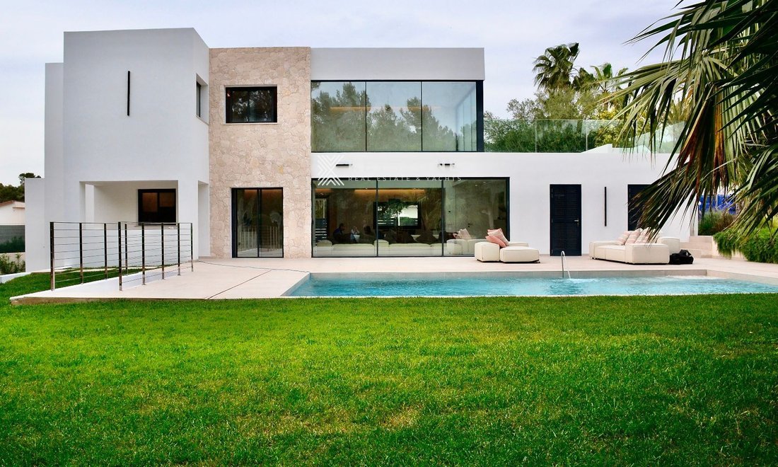 Villa in Rotes Velles, Calvia, Balearic Islands 2 - 17906439